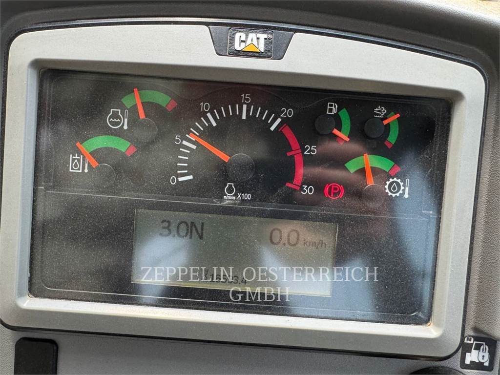 Chargeuse sur pneus CAT 972 M XE