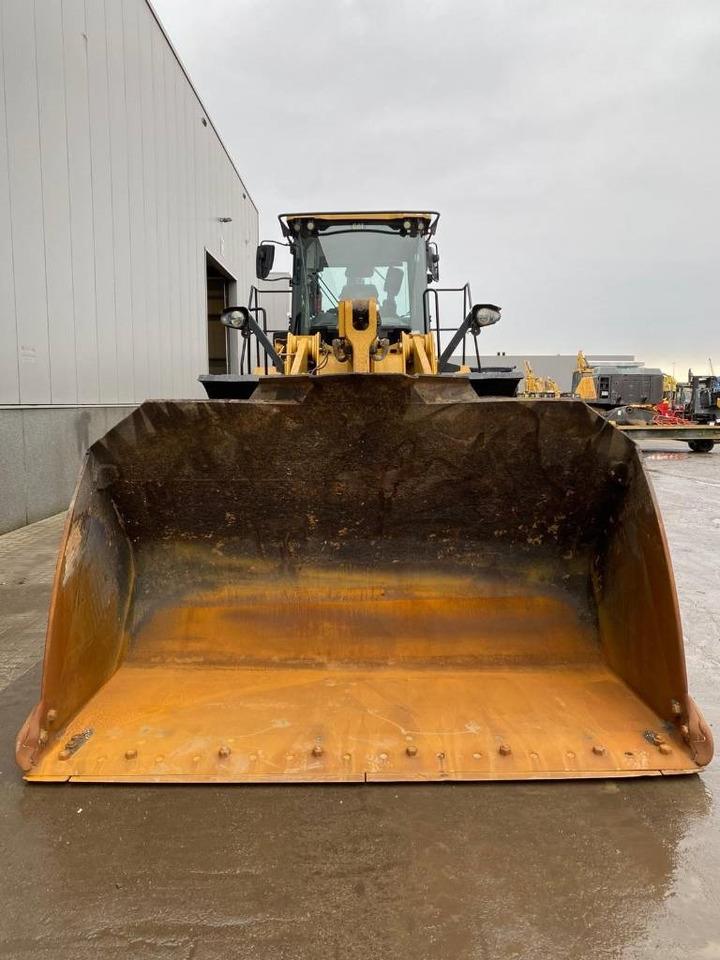 Chargeuse sur pneus CAT 972 M XE