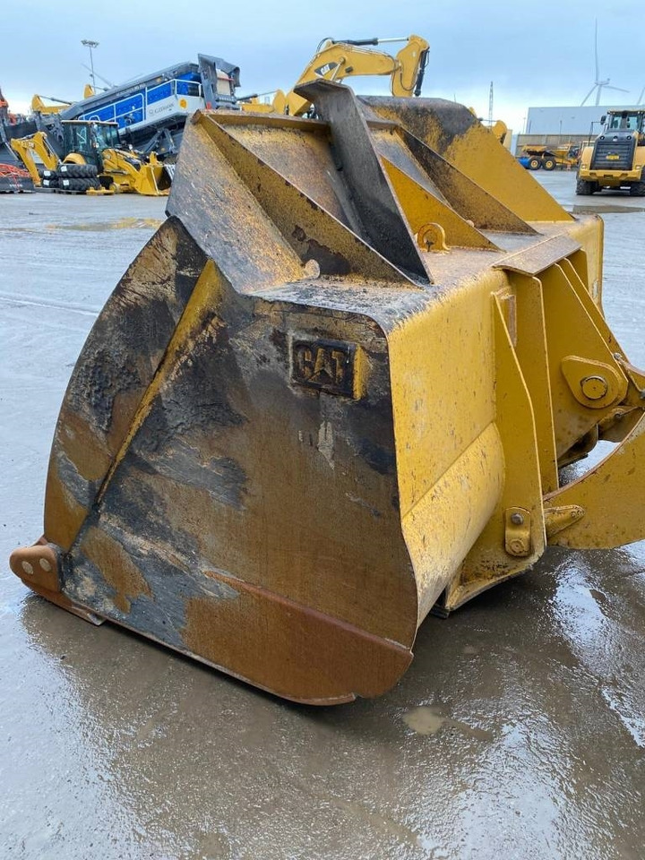 Chargeuse sur pneus CAT 972 M XE