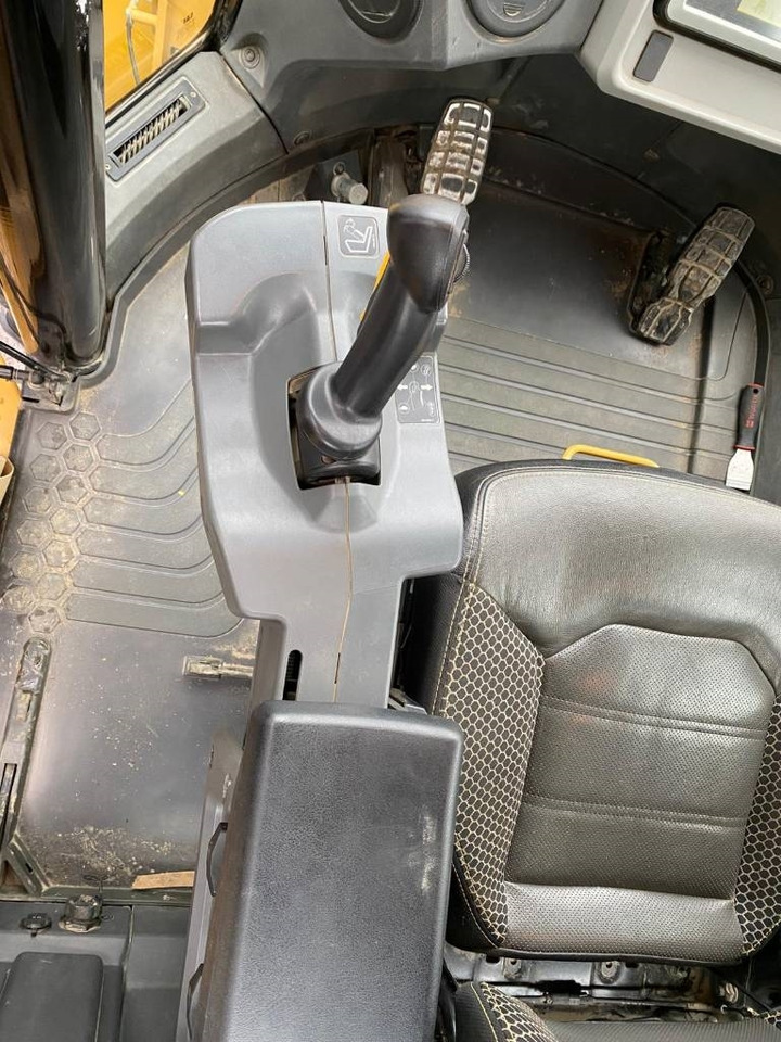 Chargeuse sur pneus CAT 972 M XE