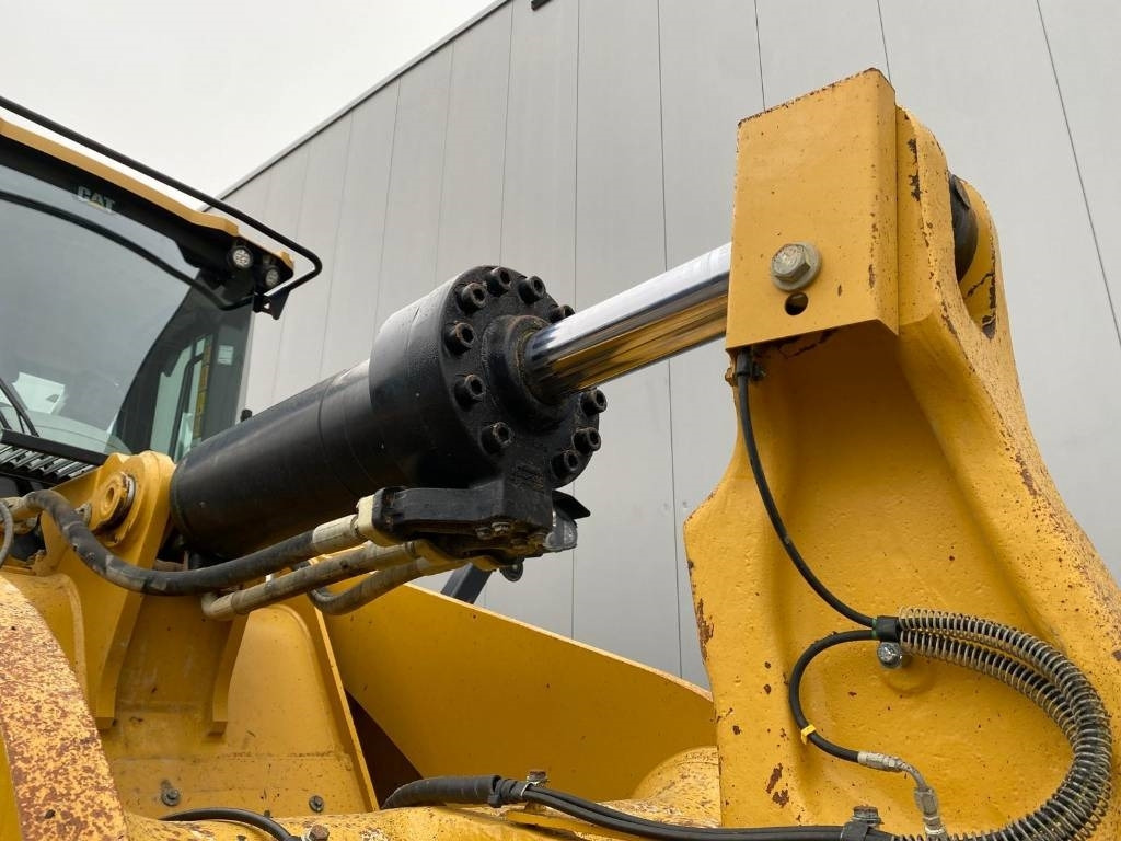 Chargeuse sur pneus CAT 972 M XE