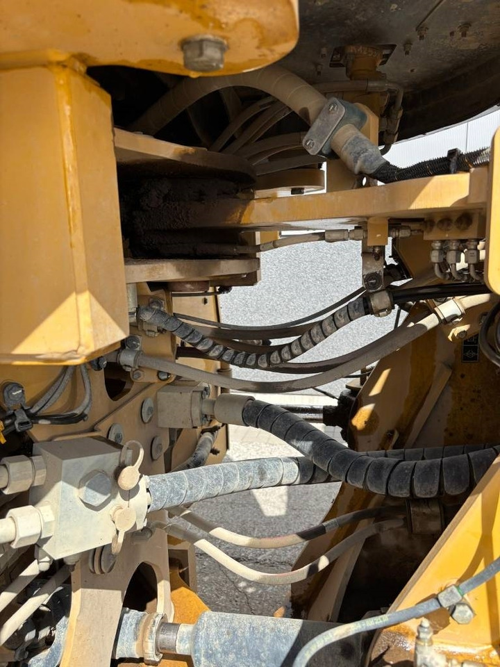 Chargeuse sur pneus CAT 972 M XE