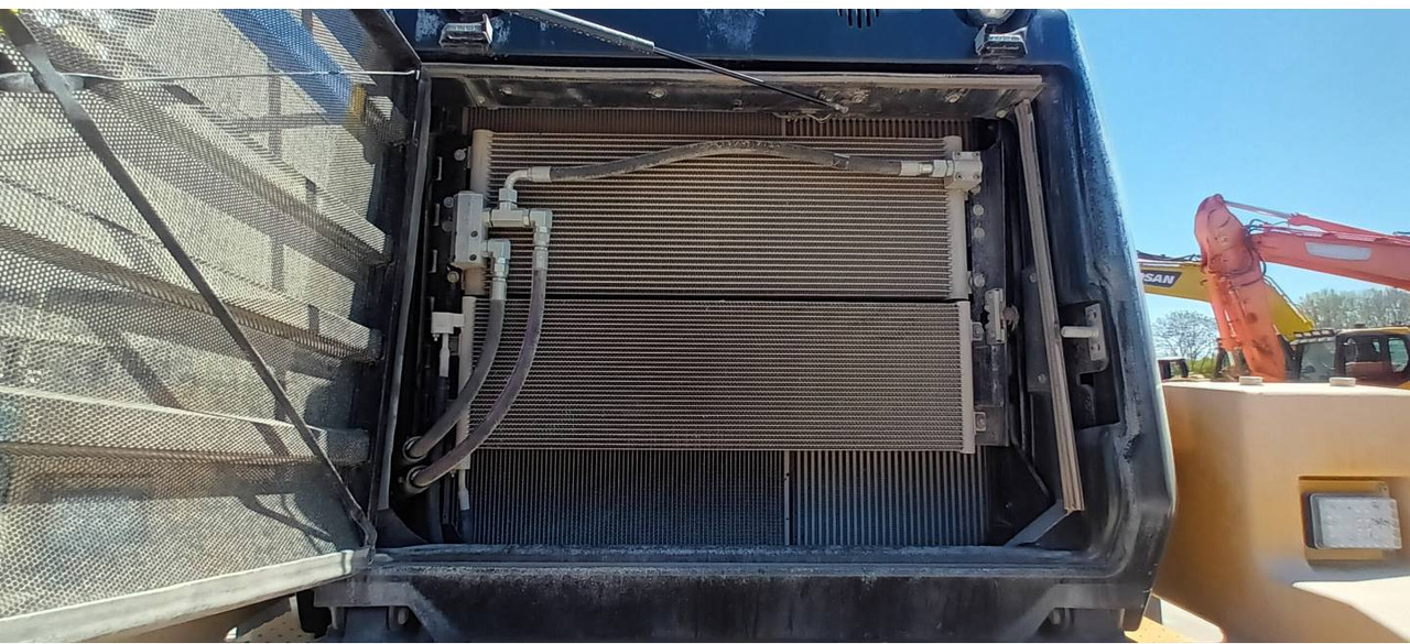 Chargeuse sur pneus CAT 972 XE