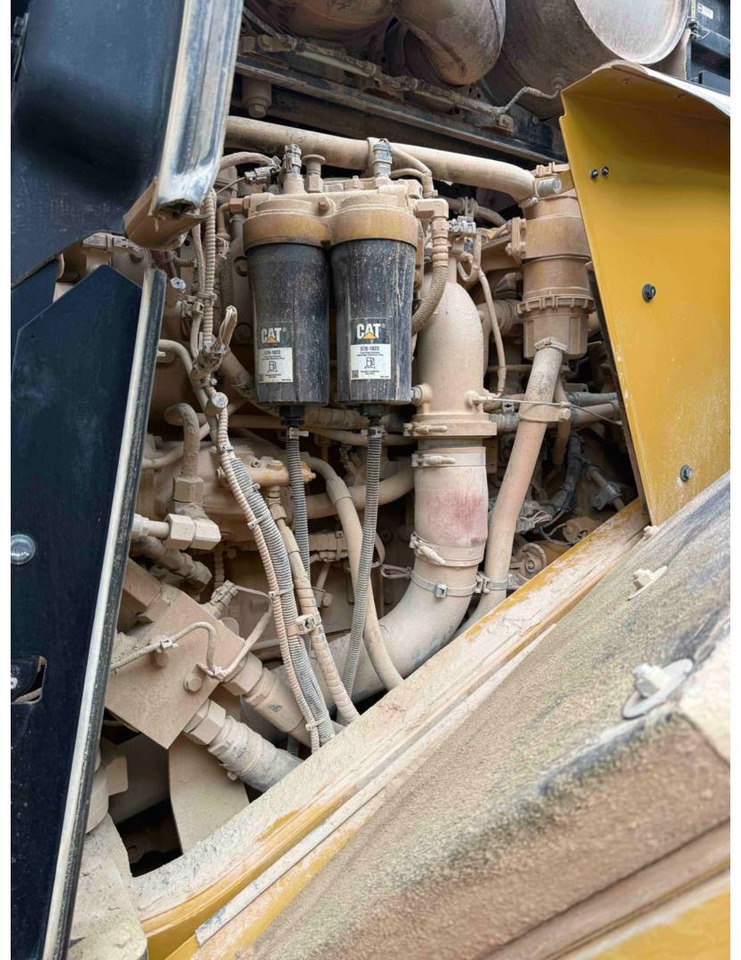 Chargeuse sur pneus CAT 980