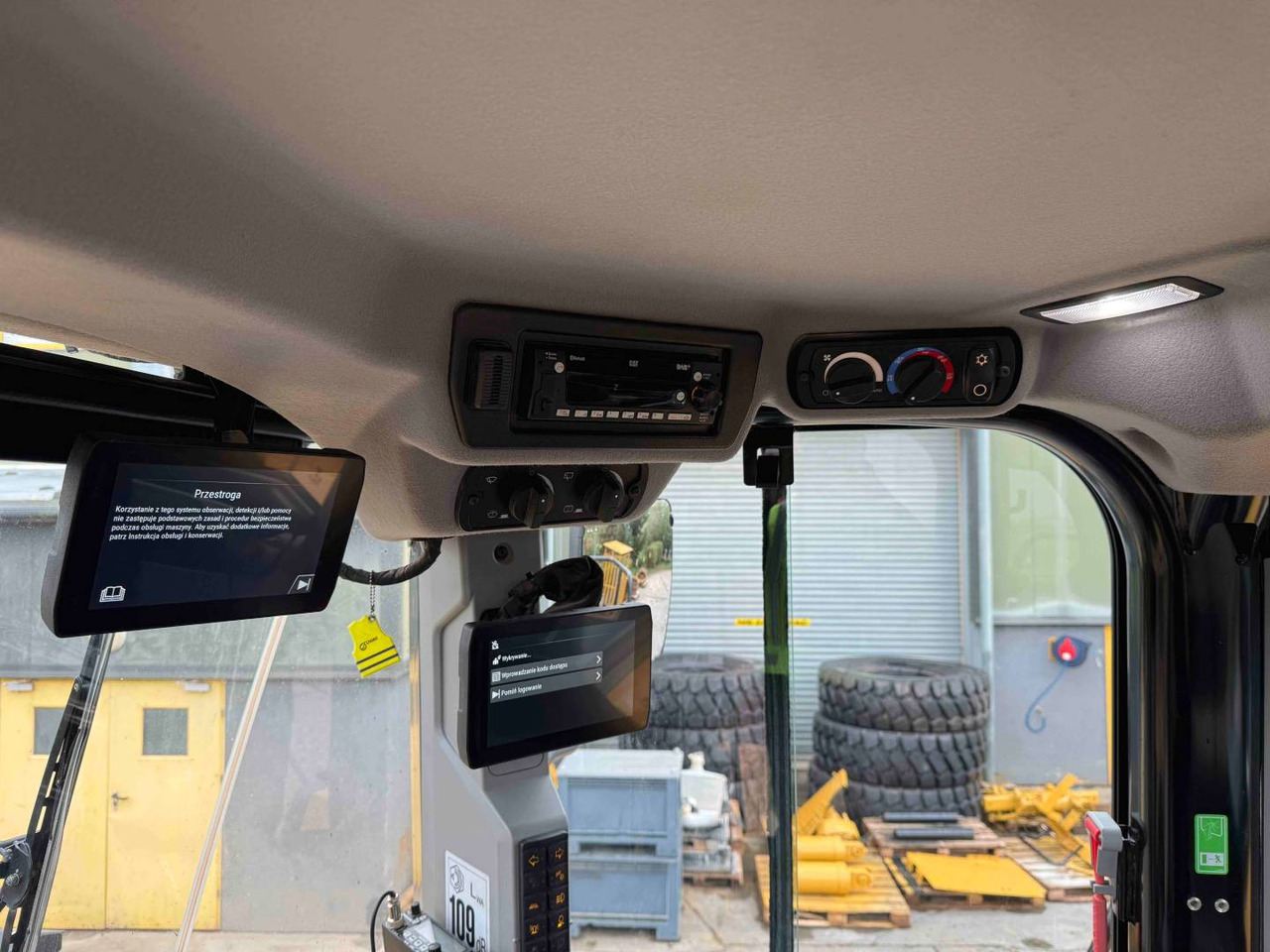 Chargeuse sur pneus CAT 980