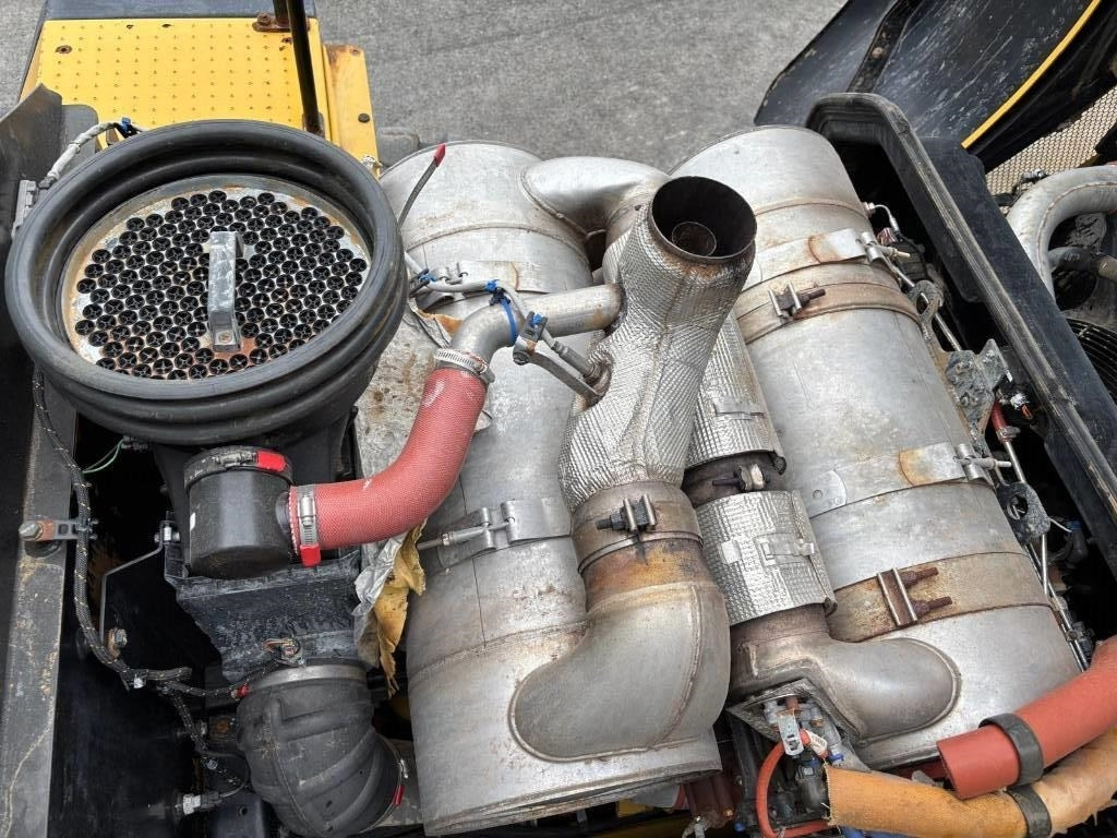 Chargeuse sur pneus CAT 980