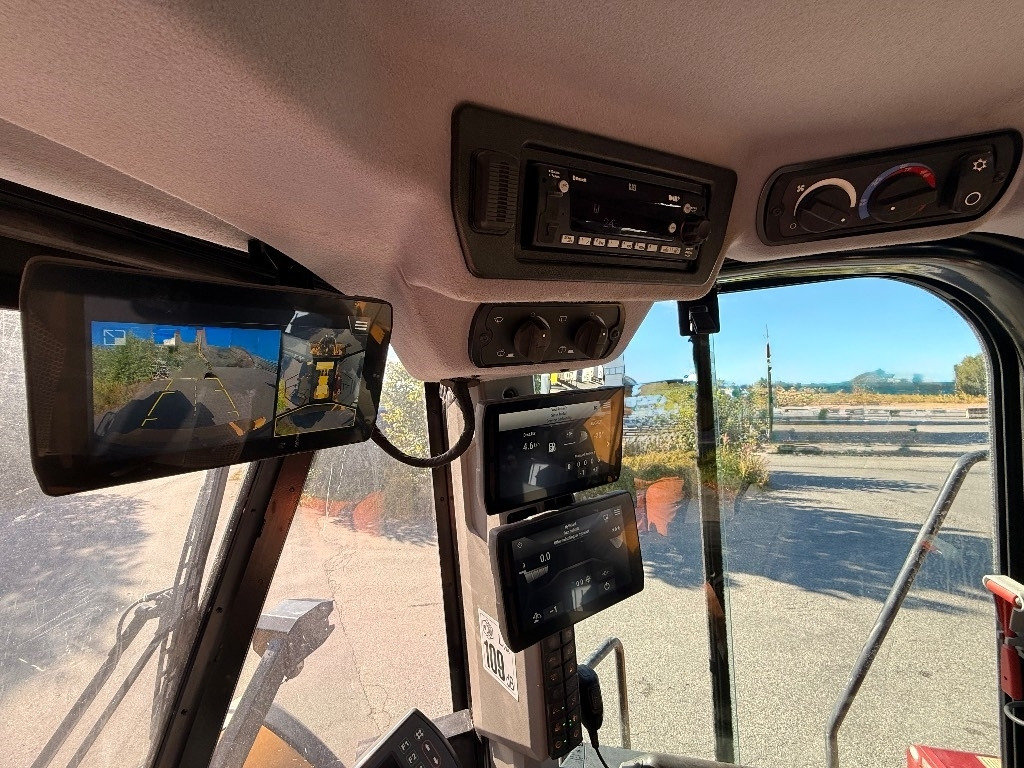 Chargeuse sur pneus CAT 980