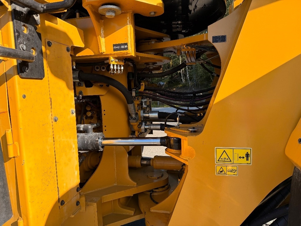 Chargeuse sur pneus CAT 980