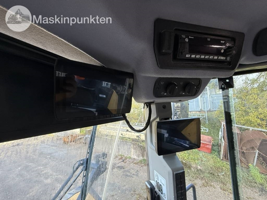 Chargeuse sur pneus CAT 980