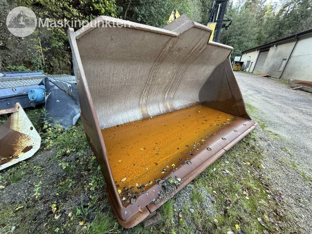 Chargeuse sur pneus CAT 980