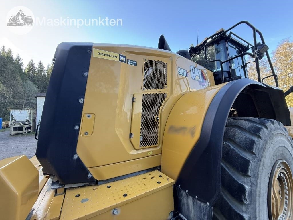 Chargeuse sur pneus CAT 980