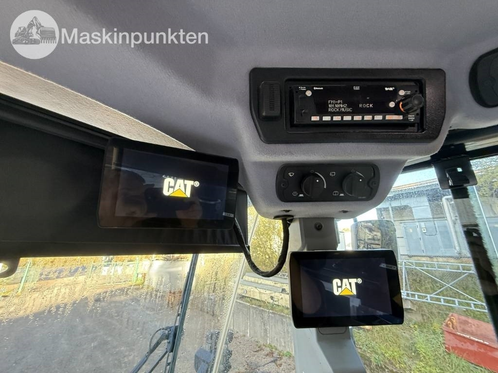 Chargeuse sur pneus CAT 980