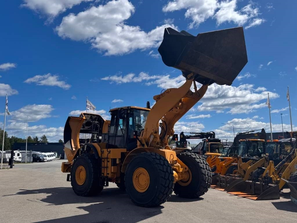 Chargeuse sur pneus CAT 980H