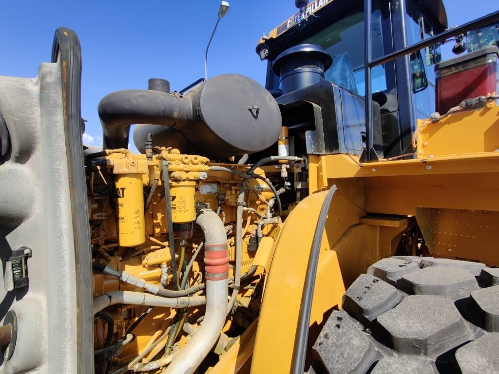 Chargeuse sur pneus CAT 980H