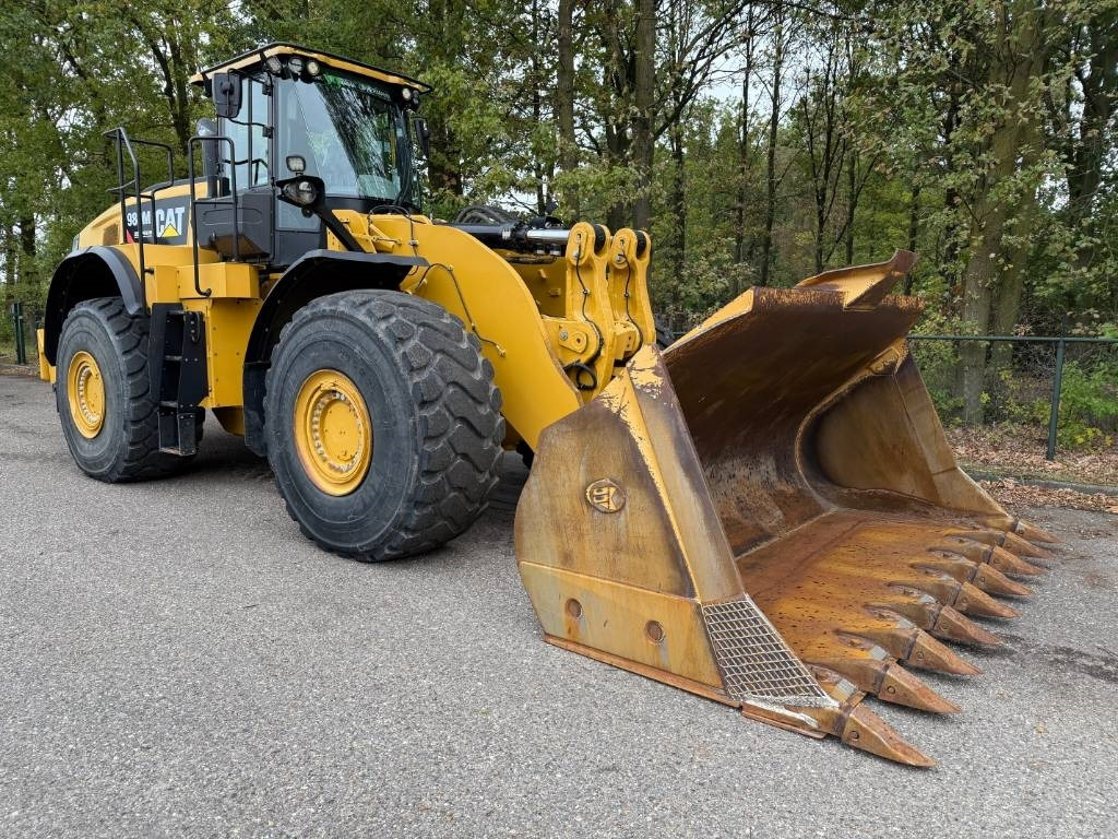 Chargeuse sur pneus CAT 980M