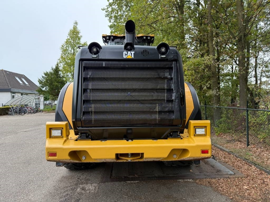 Chargeuse sur pneus CAT 980M