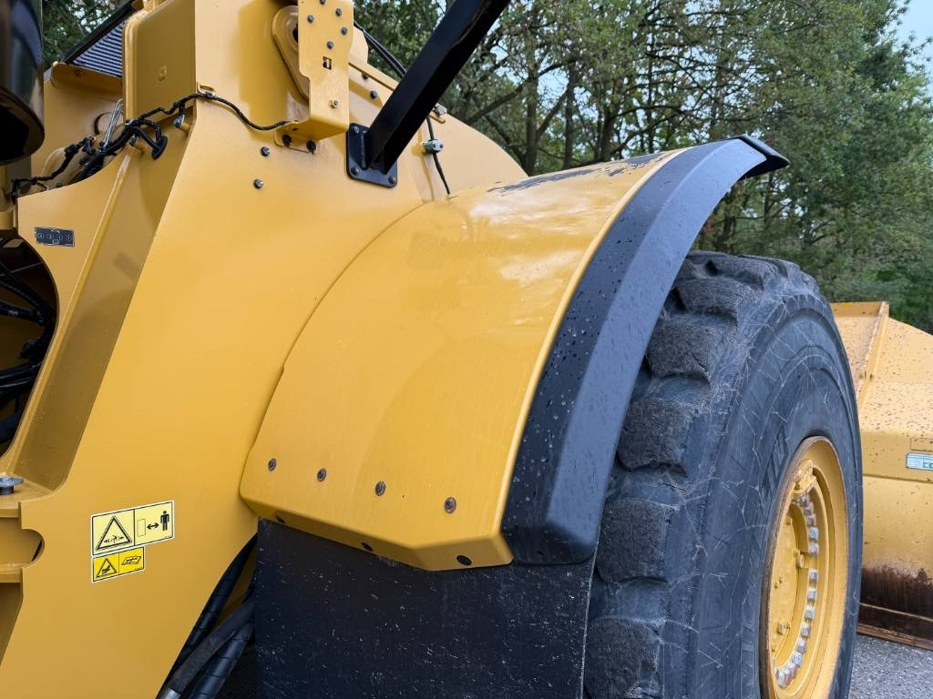 Chargeuse sur pneus CAT 980M