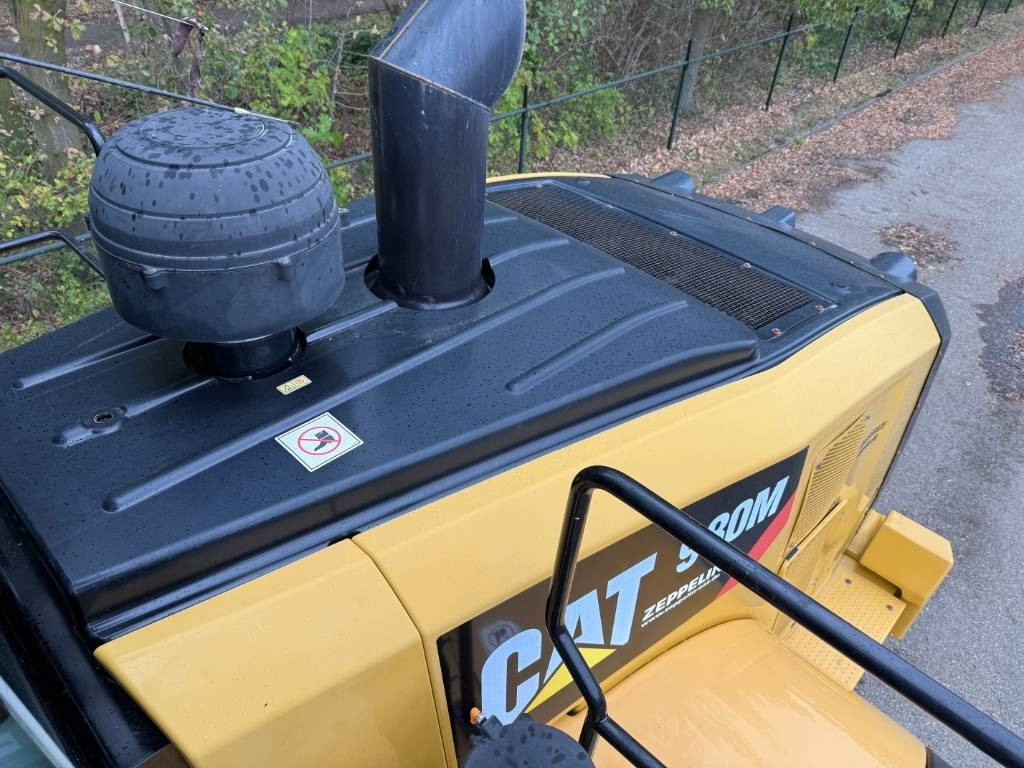 Chargeuse sur pneus CAT 980M