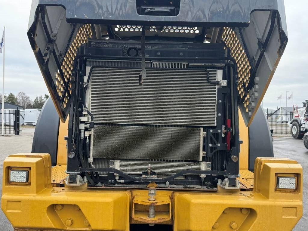 Chargeuse sur pneus CAT 980M