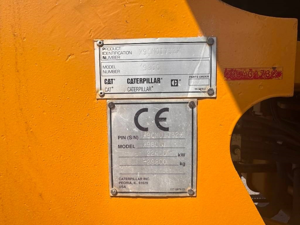 Chargeuse sur pneus CAT 980 G