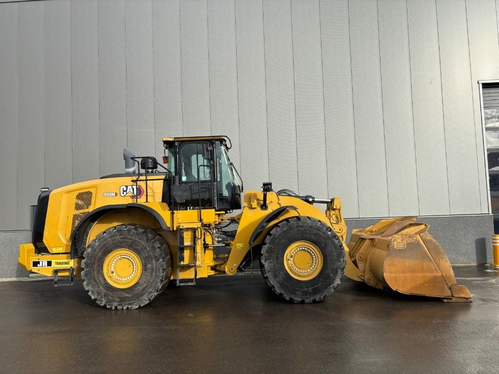 Chargeuse sur pneus CAT 980 M