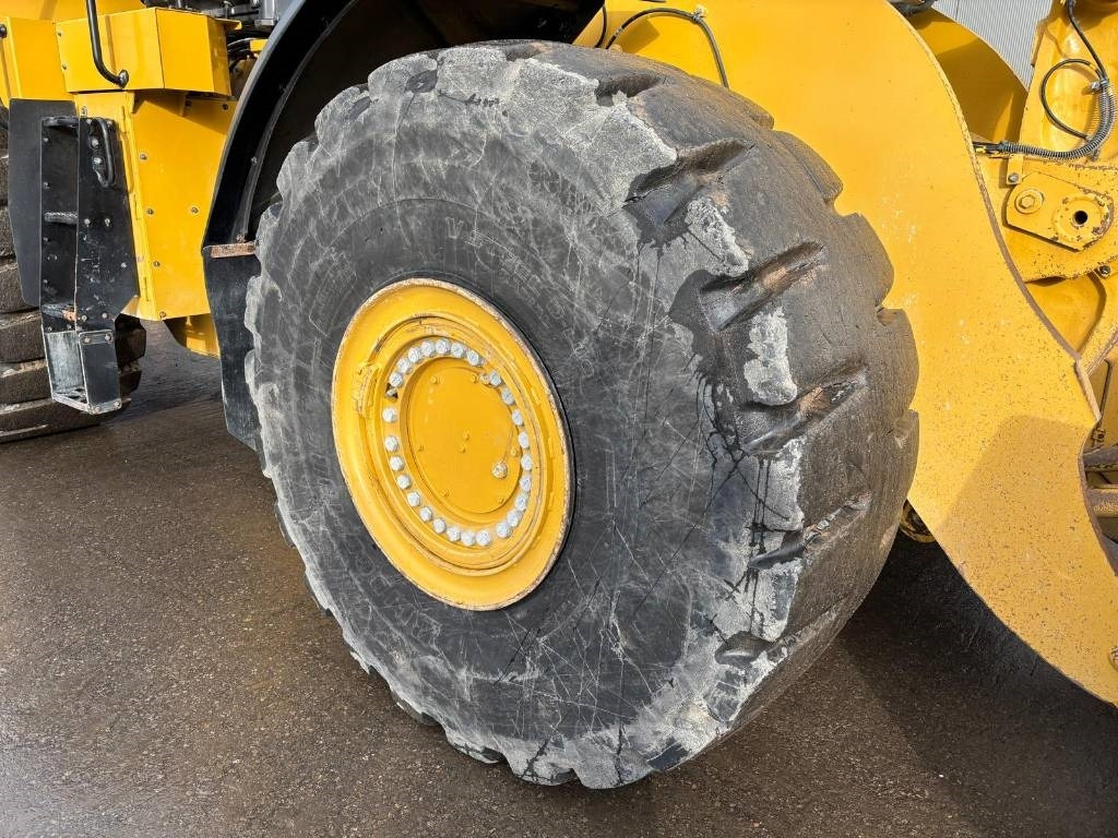 Chargeuse sur pneus CAT 980 M