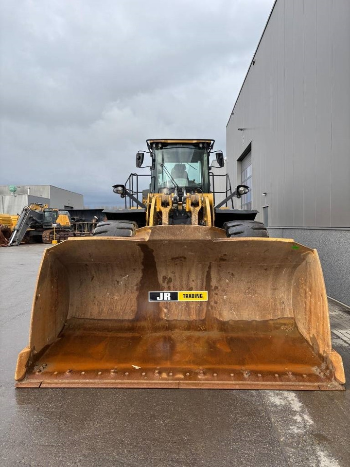 Chargeuse sur pneus CAT 980 M