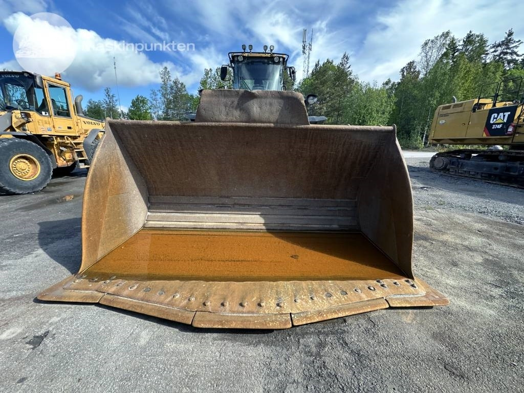 Chargeuse sur pneus CAT 980 M