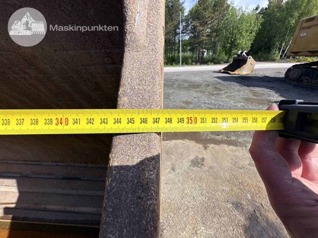 Chargeuse sur pneus CAT 980 M