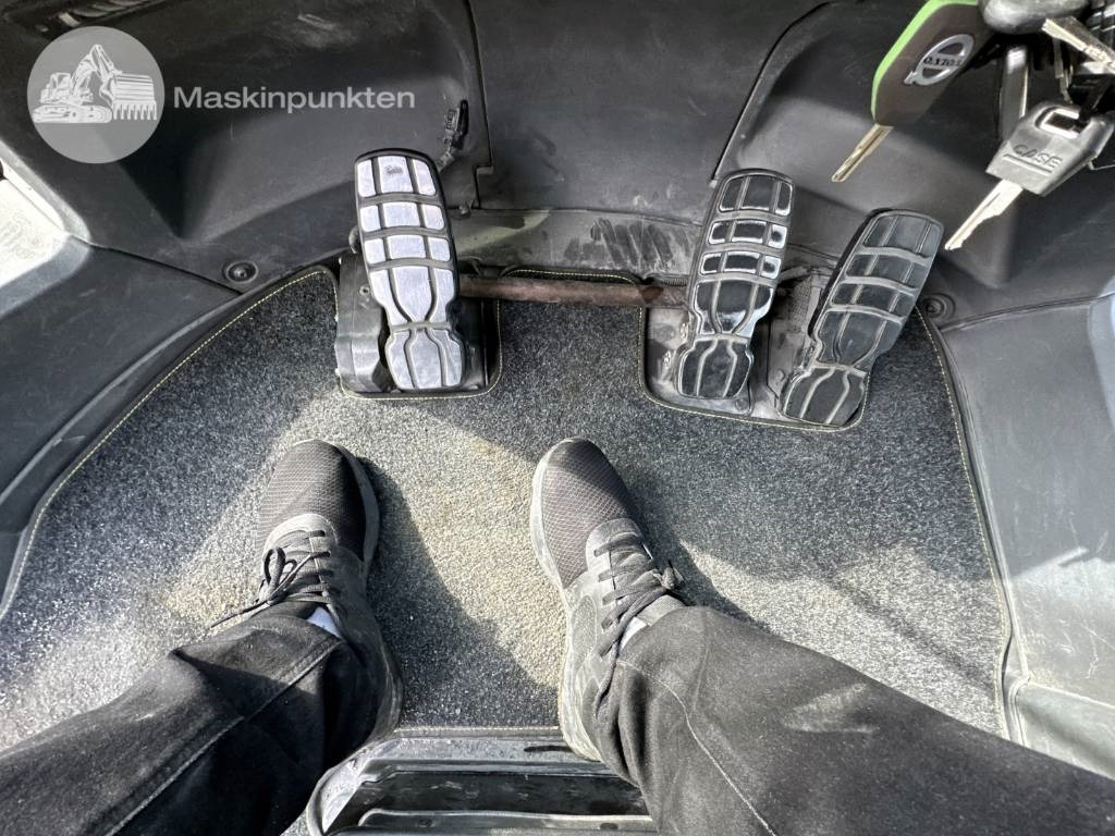 Chargeuse sur pneus CAT 980 M