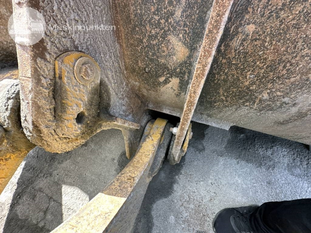 Chargeuse sur pneus CAT 980 M