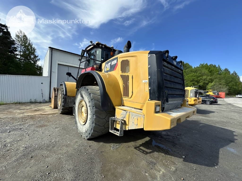 Chargeuse sur pneus CAT 980 M