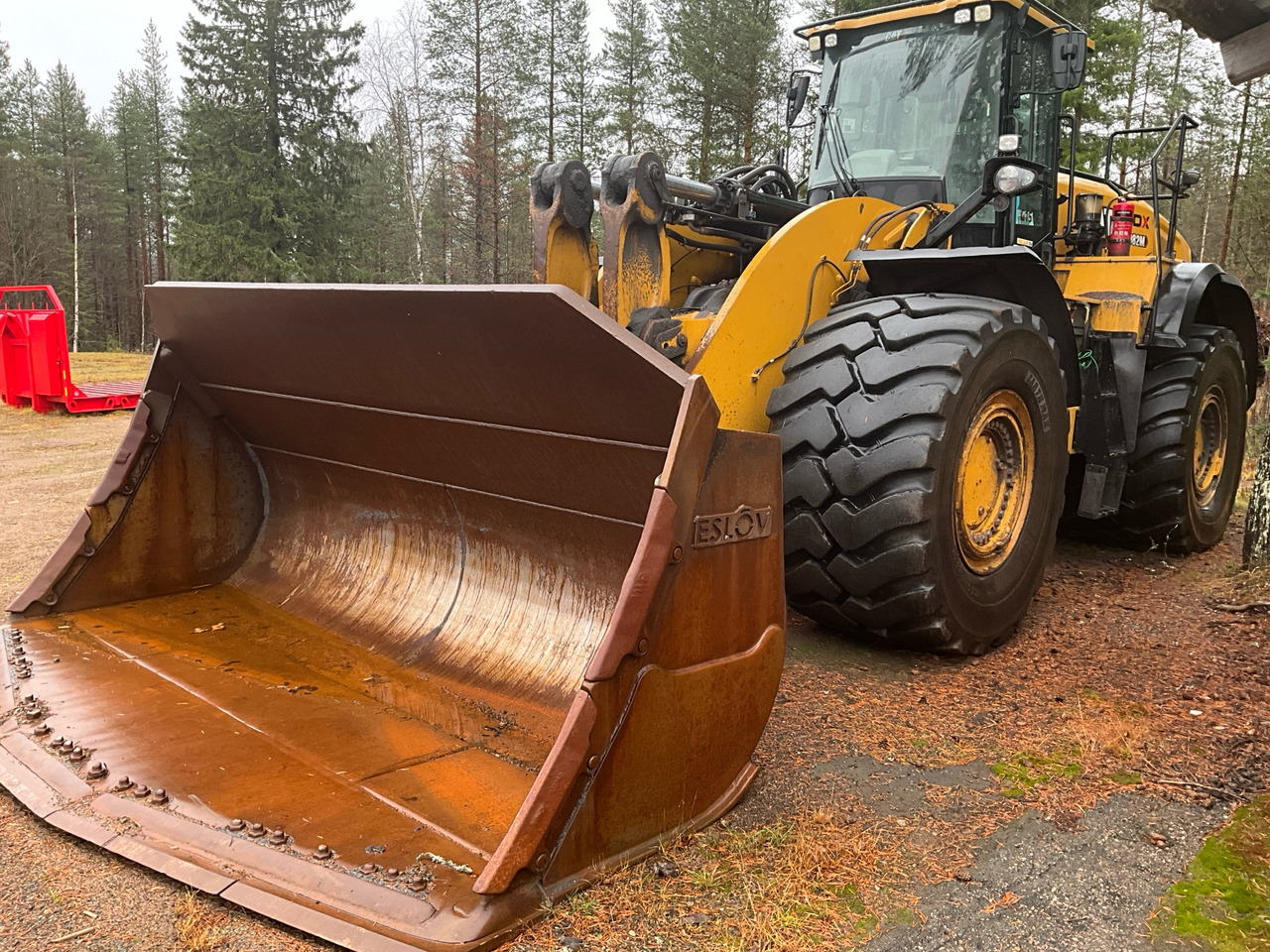 Chargeuse sur pneus CAT 982M