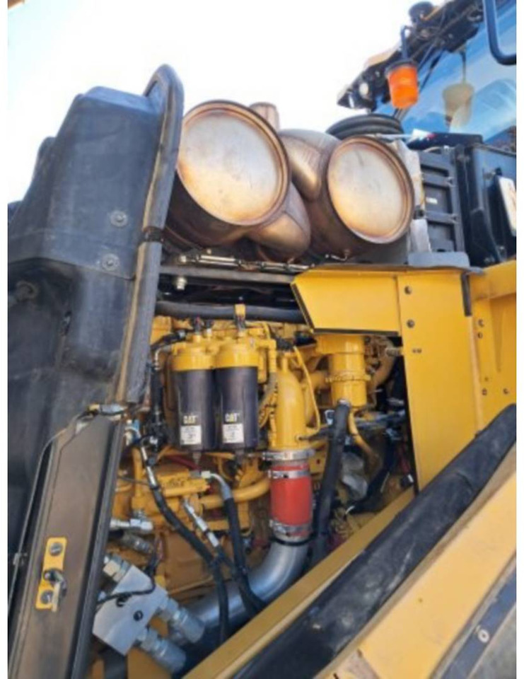 Chargeuse sur pneus CAT 982M