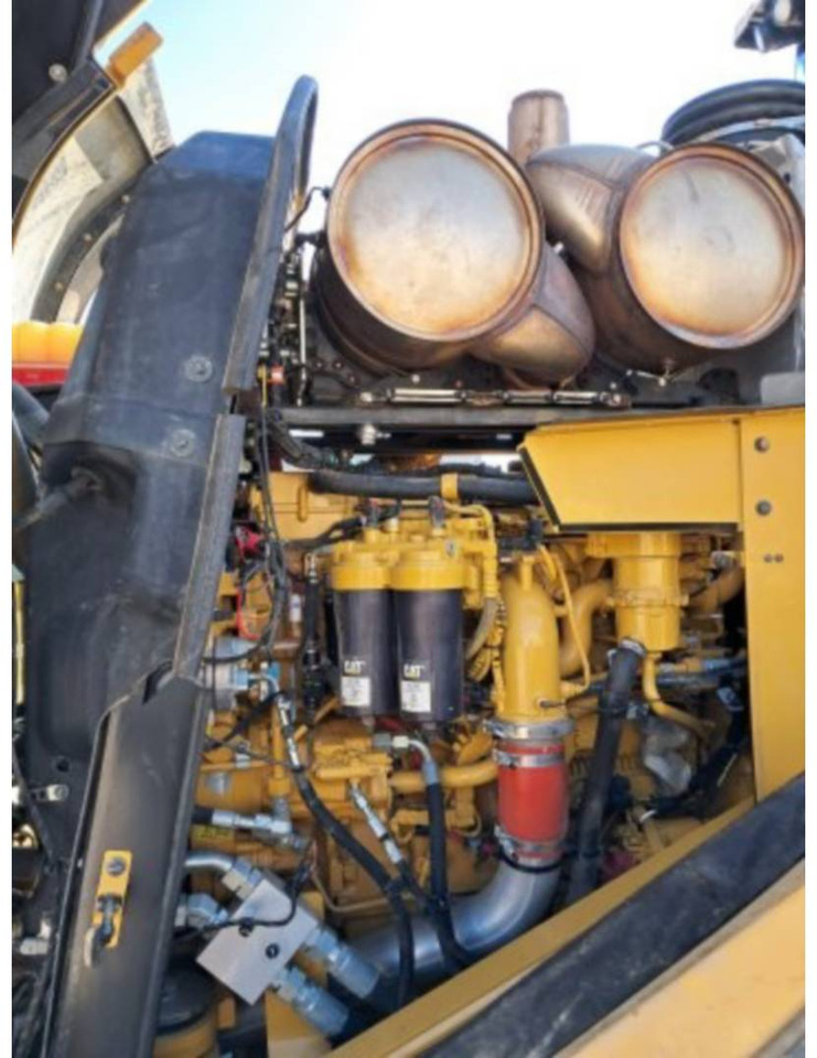 Chargeuse sur pneus CAT 982M