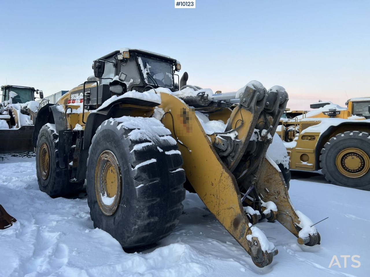 Chargeuse sur pneus CAT 982M Hjullastare