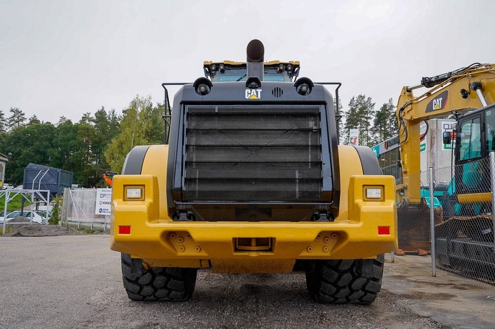 Chargeuse sur pneus CAT 982M UUDET RENKAAT
