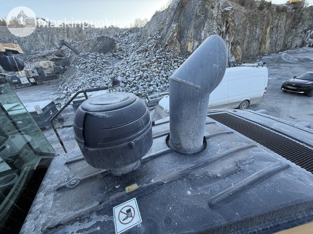 Chargeuse sur pneus CAT 982 M