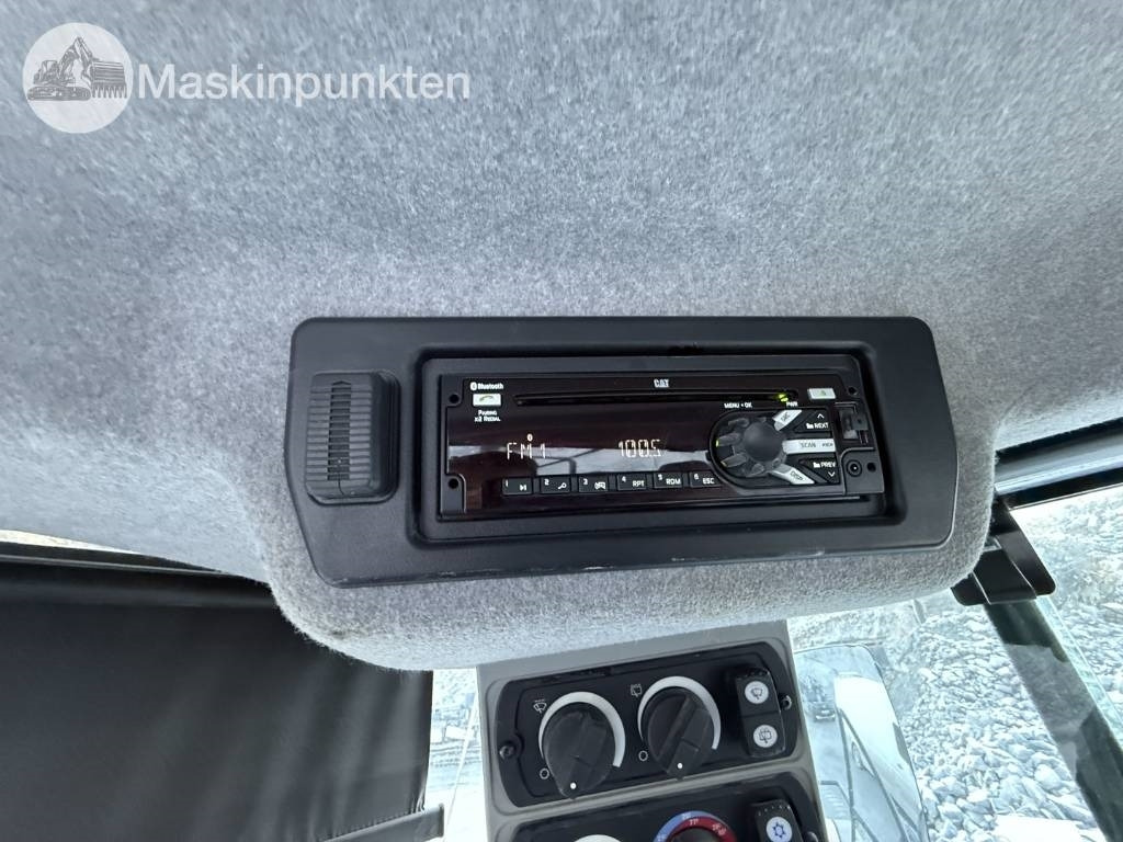 Chargeuse sur pneus CAT 982 M