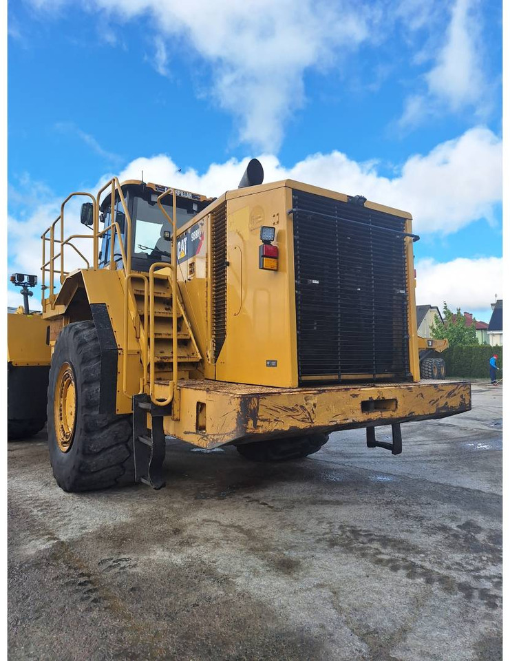 Chargeuse sur pneus CAT 988H