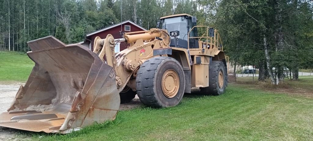 Chargeuse sur pneus CAT 988H