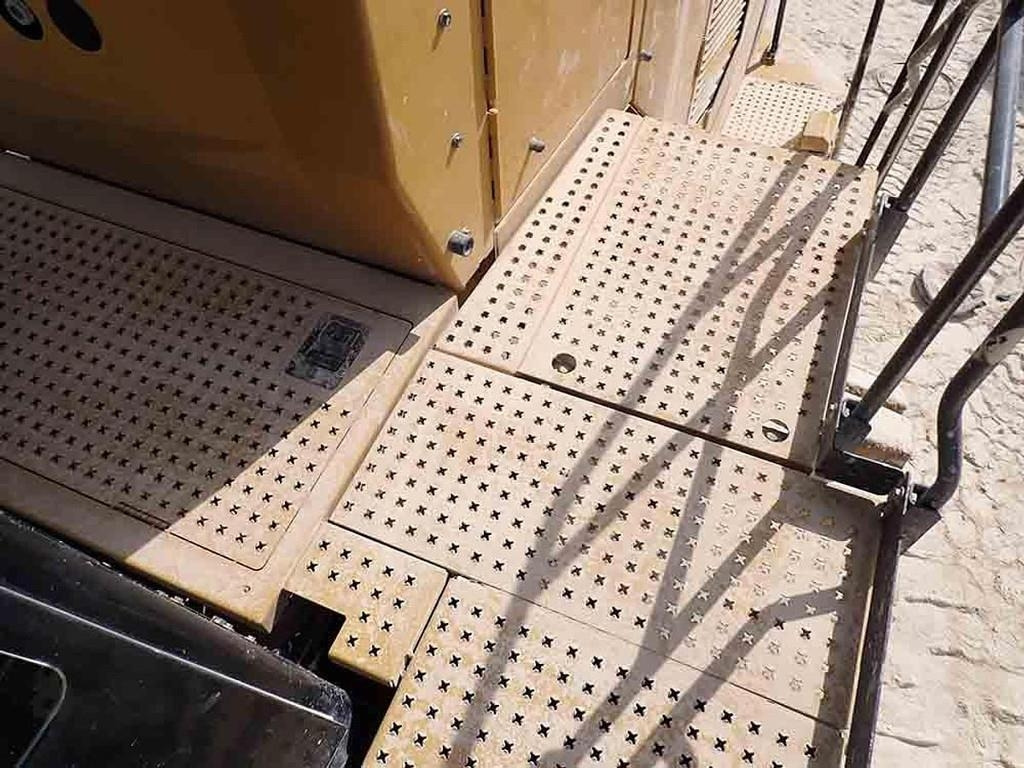 Chargeuse sur pneus CAT 988K