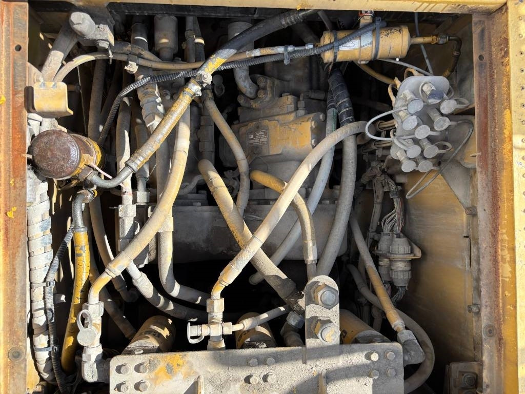 Chargeuse sur pneus CAT 988 H