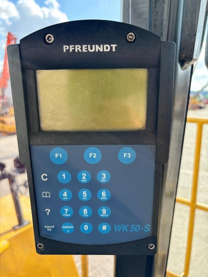 Chargeuse sur pneus CAT 988 H