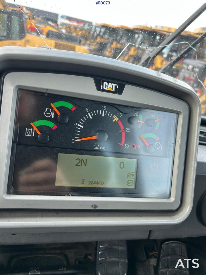 Chargeuse sur pneus CAT 988 K Wheel Loader