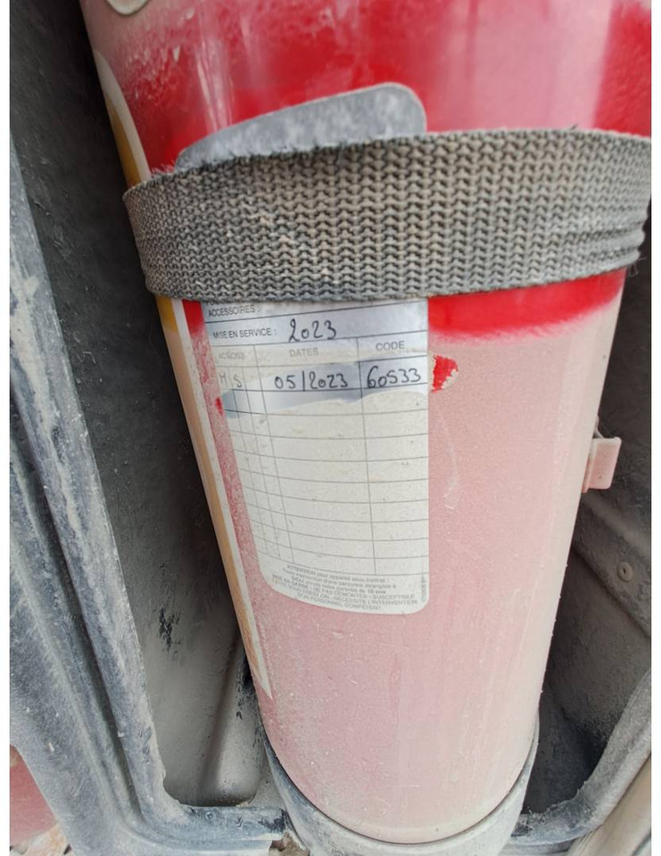 Chargeuse sur pneus CAT 992K