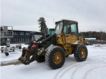 Chargeuse sur pneus CAT IT12 Viking