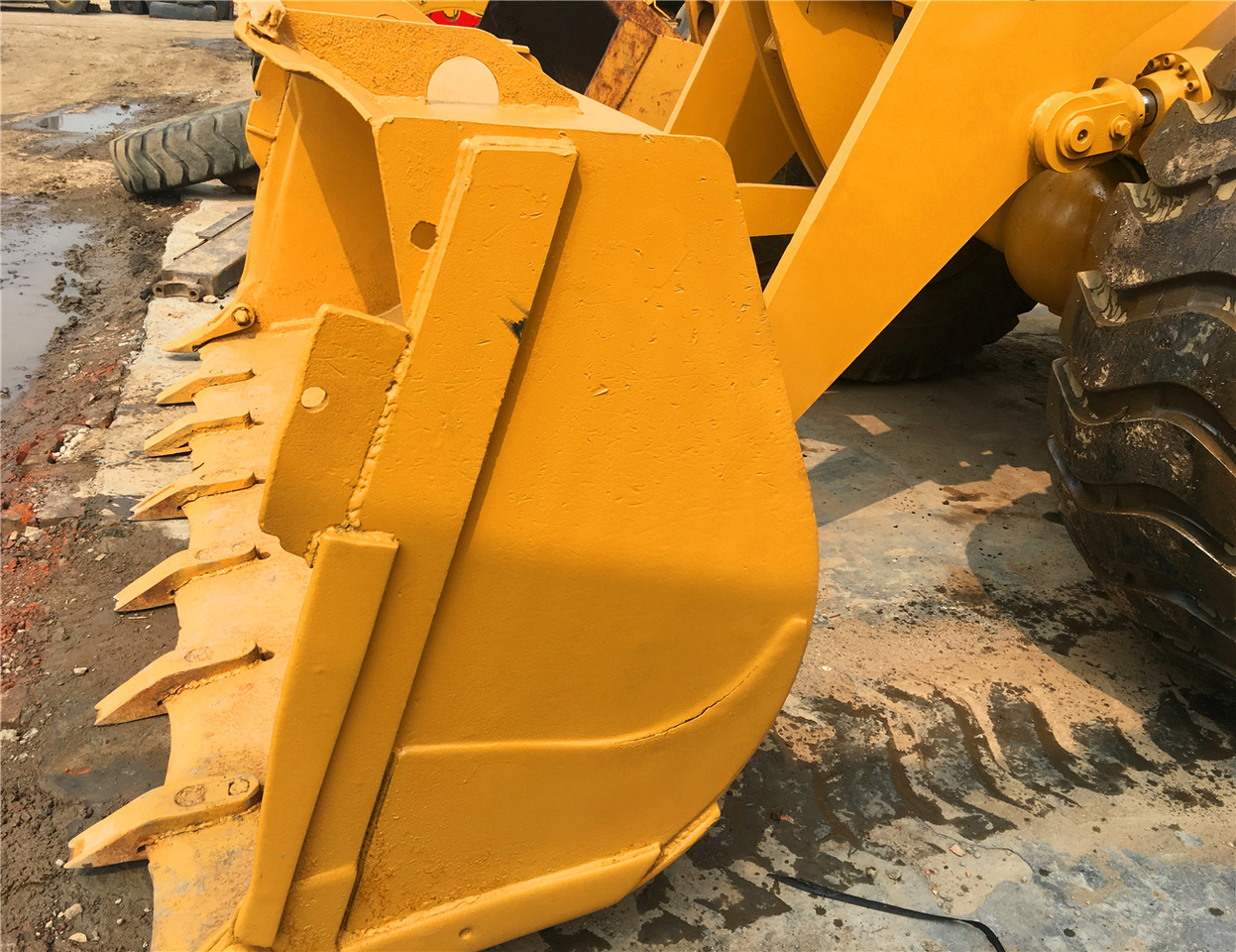 Chargeuse sur pneus CAT Wheel Loader CAT 966G