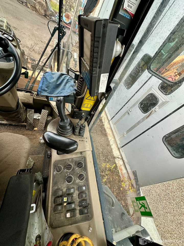 Chargeuse sur pneus Case 621D, 2006, Kurikka