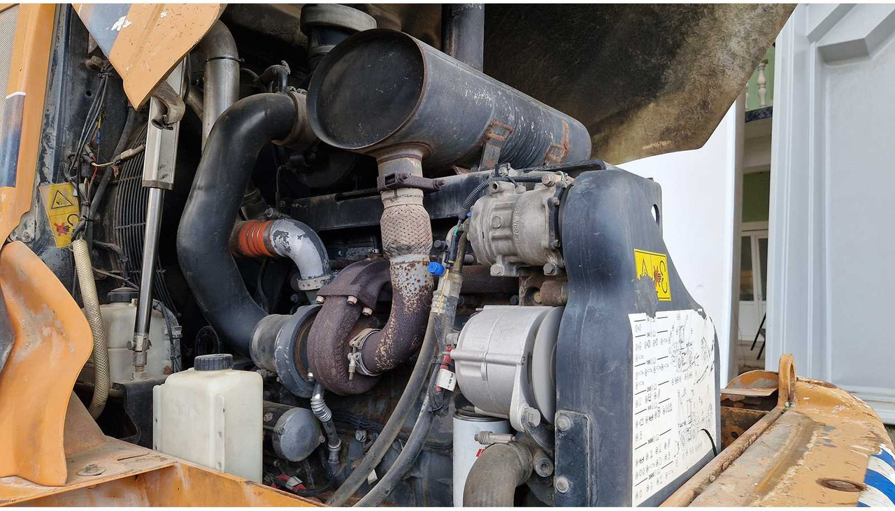 Chargeuse sur pneus Case 621E